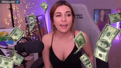 Alinity reveals how much more money she’s made on OnlyFans。